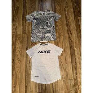 Nike Pro‎ Combat Boys Dri Fit Youth Sz XS 6 7 Hypercool Fitted Shirt